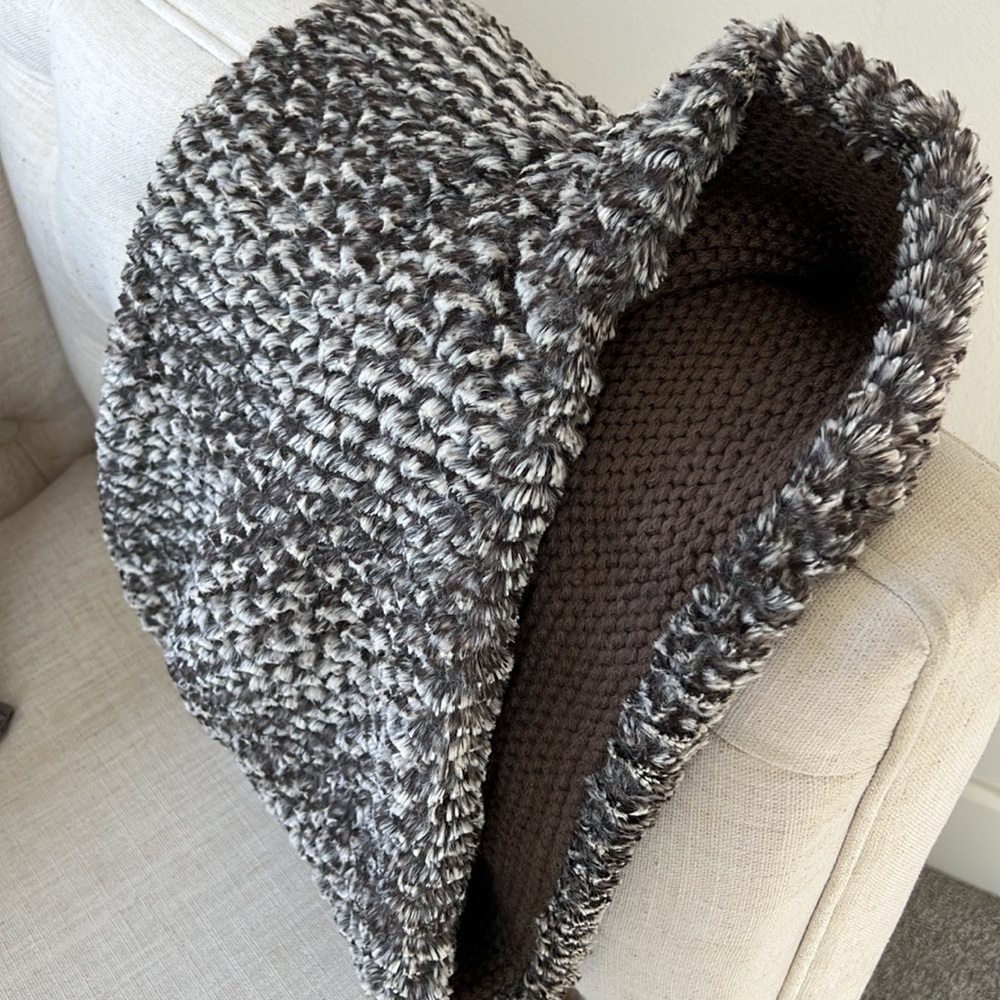 LOFT Faux Fur Infinity Scarf - NWOT